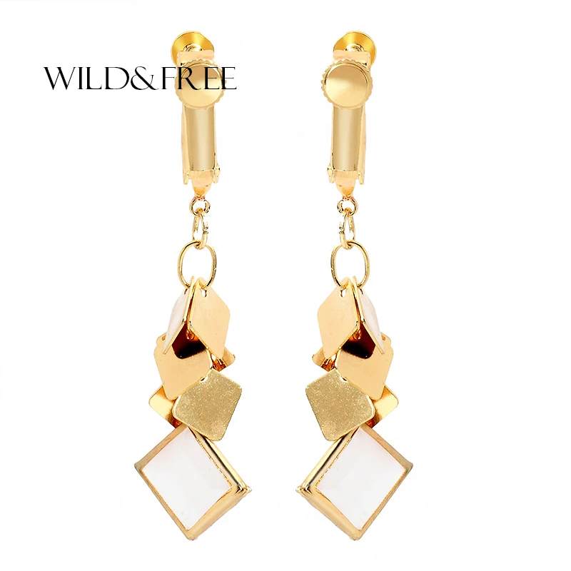 Женские серьги-клипсы с кисточками золотого цвета | Украшения и аксессуары