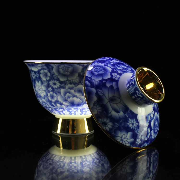 Китайский традиционный синий и белый позолоченный керамический фарфор Gaiwan