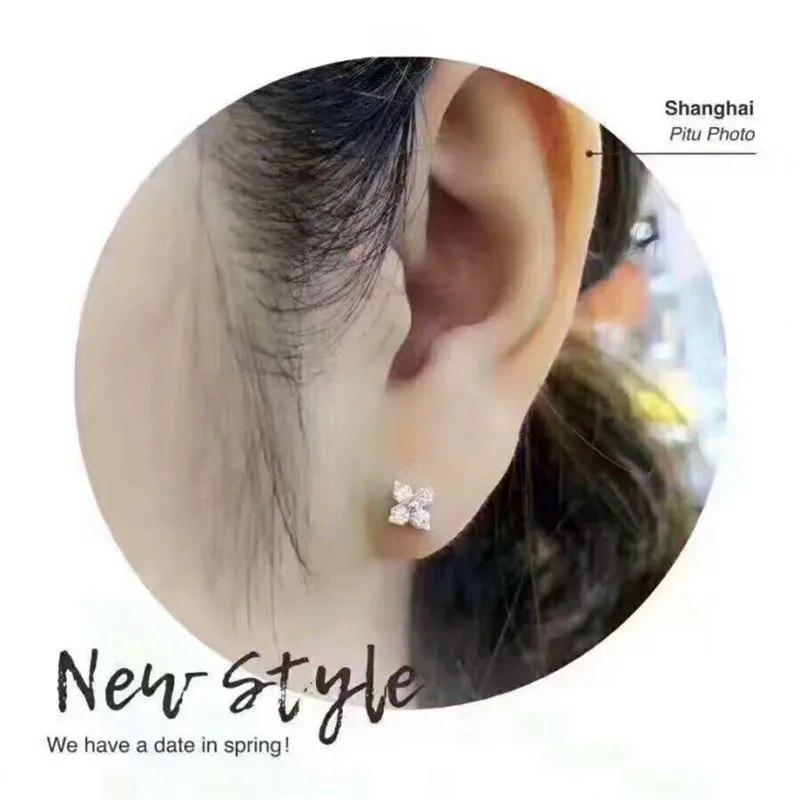 Женские серьги-гвоздики из серебра 925 пробы с фианитом | Украшения и аксессуары