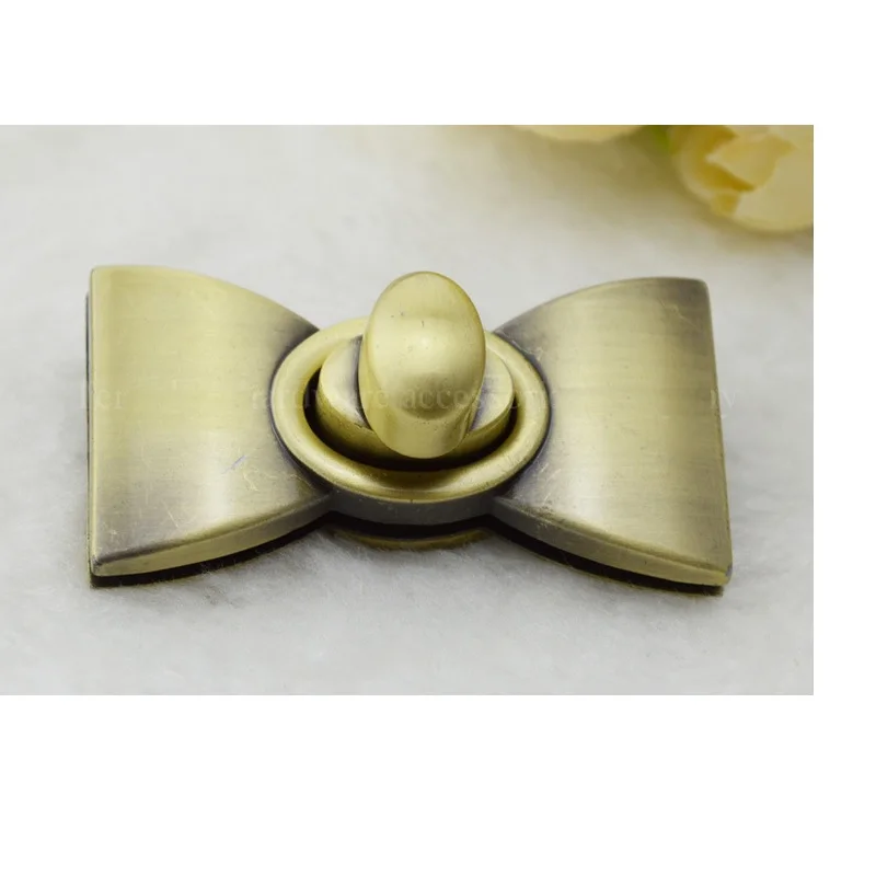 

Классическая Бронзовая Дамская брендовая сумка, сумка с замком, сумка, Задняя сумка, сумки-мессенджеры, фурнитура, пряжка, аксессуар для сум...