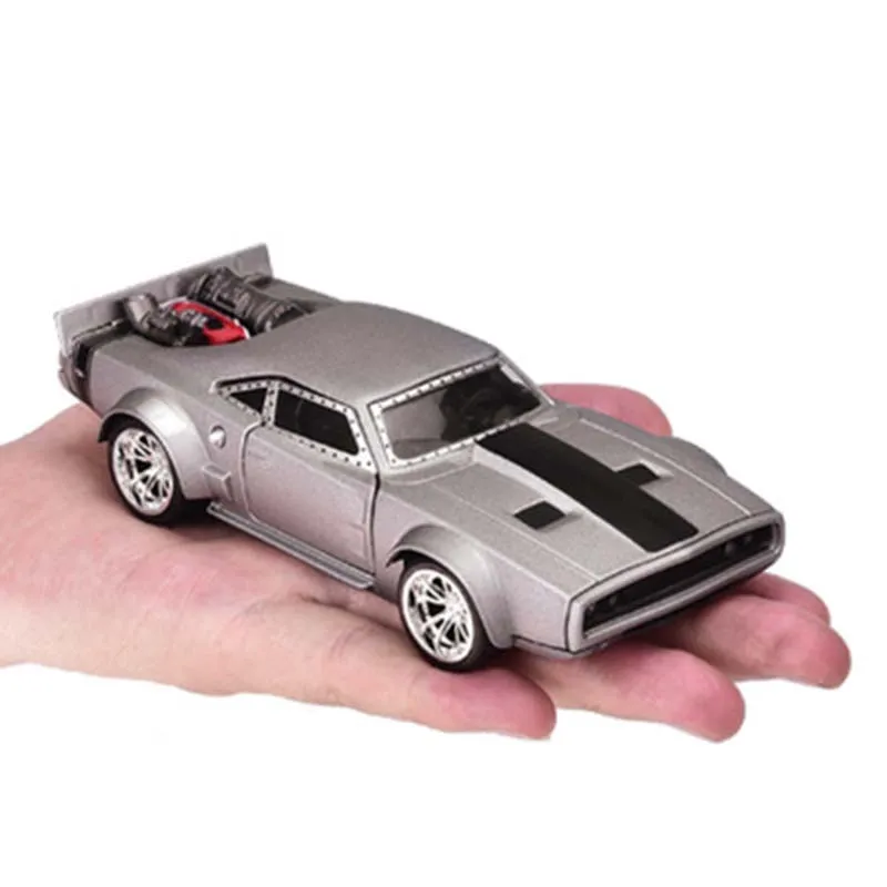 Литая металлическая игрушка в масштабе 1:32 модель спортивного автомобиля Форсаж