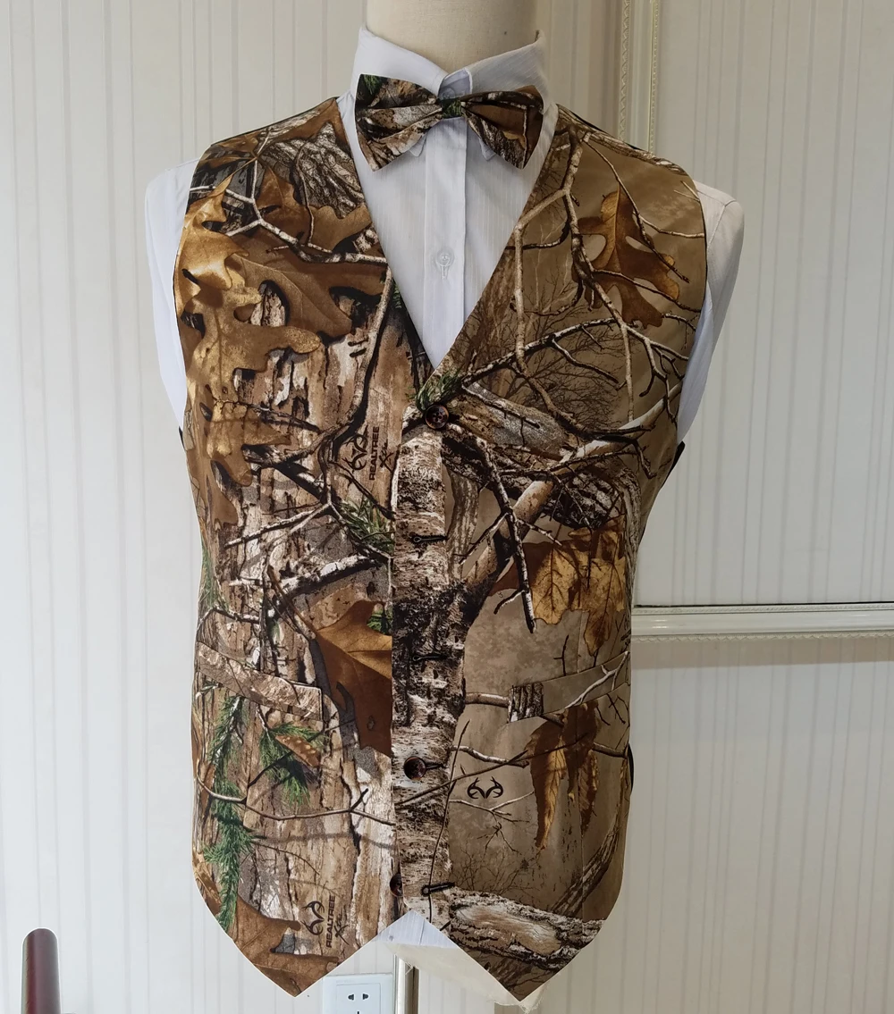 

man camouflage vests for wedding groom wear realtree AP camo vests bow ties custom make free shipping