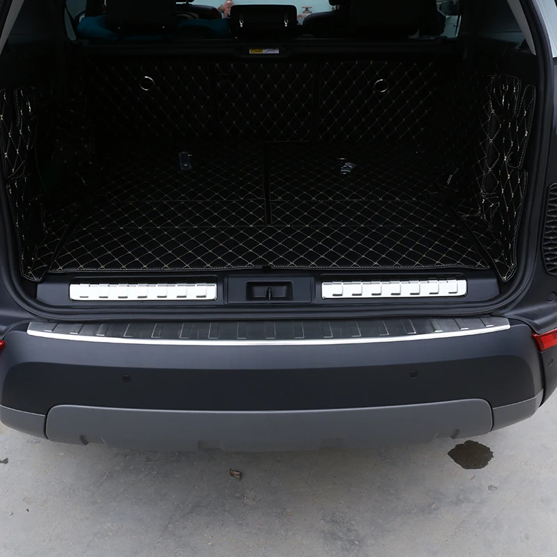 

For Land Rover Discovery 5 LR5 L462 2017 2018Car 304 Stainless Steel Inner Rear Bumper Plate Protector Cover Trim Car Parts 2pcs