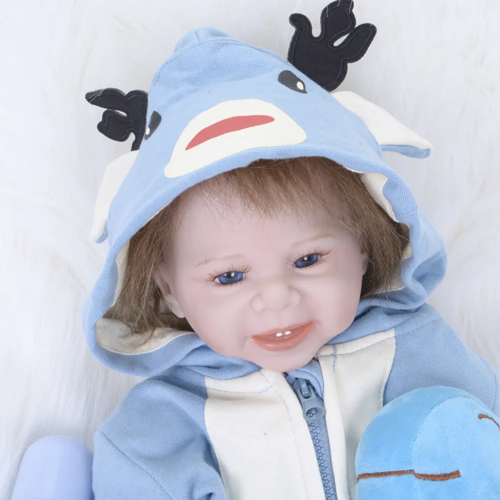 Модная 22 дюймовая Кукла Reborn baby girl тканевая кукла для тела Реалистичная принцесса