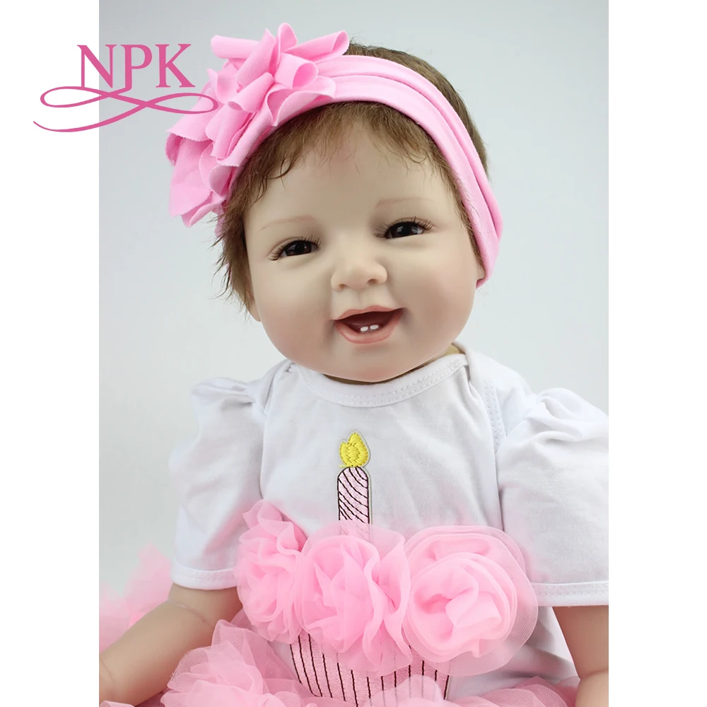 NPK Мягкая Реалистичная кукла реборн 55 см модная Кукла младенец на ощупь