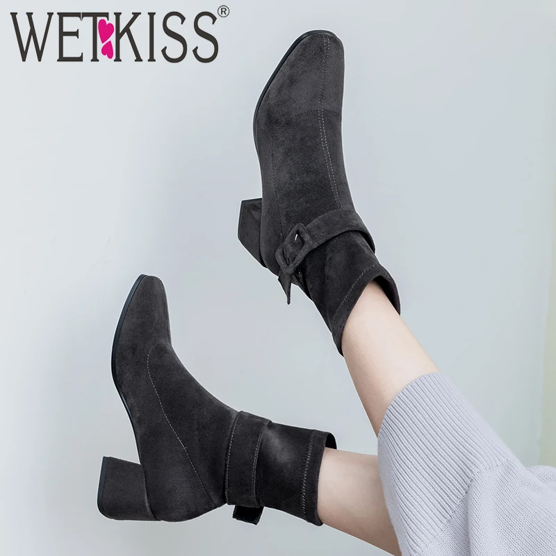 Женские сапоги из флока WETKISS черные вечерние на толстом высоком каблуке с пряжкой
