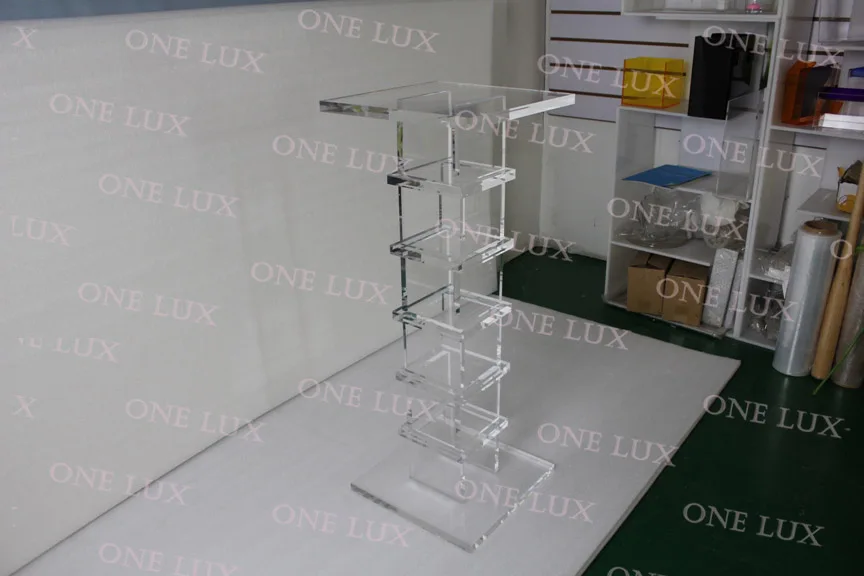 Прозрачная акриловая подставка качественная скульптурная Lucite квадратные