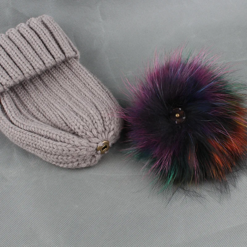 Для детей возраста От 2 до 10 лет с разноцветным мехом шапка помпоном из плотной