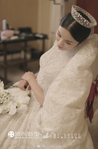 Высококачественные ювелирные изделия 2018 Новое свадебное платье невесты