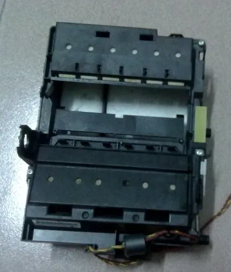 Б/у узел станции обслуживания для HP Business InkJet 2600 DesignJet 110 120 130 Q1292-60206 C7790-60476 |