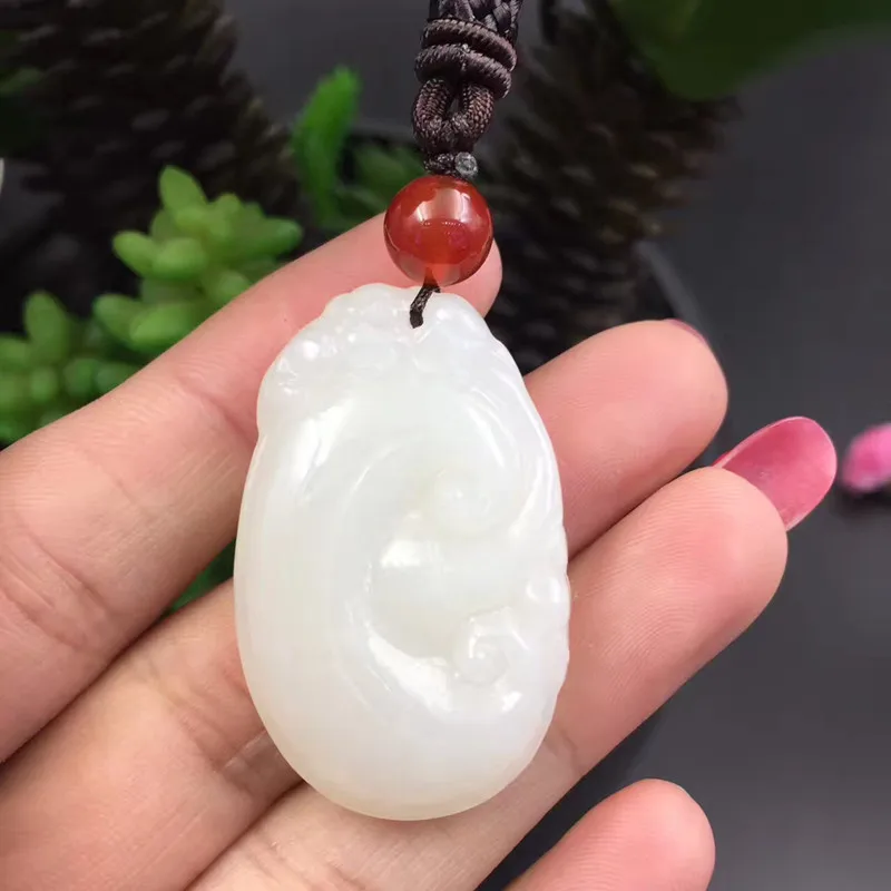Natural Xinjiang Hetian jade white wishful pendant 25 * 40mm with certificate | Украшения и аксессуары
