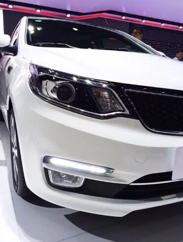 Для автомобиля для Kia K2 Рио светодиодный DRL Дневной светильник указатели поворота