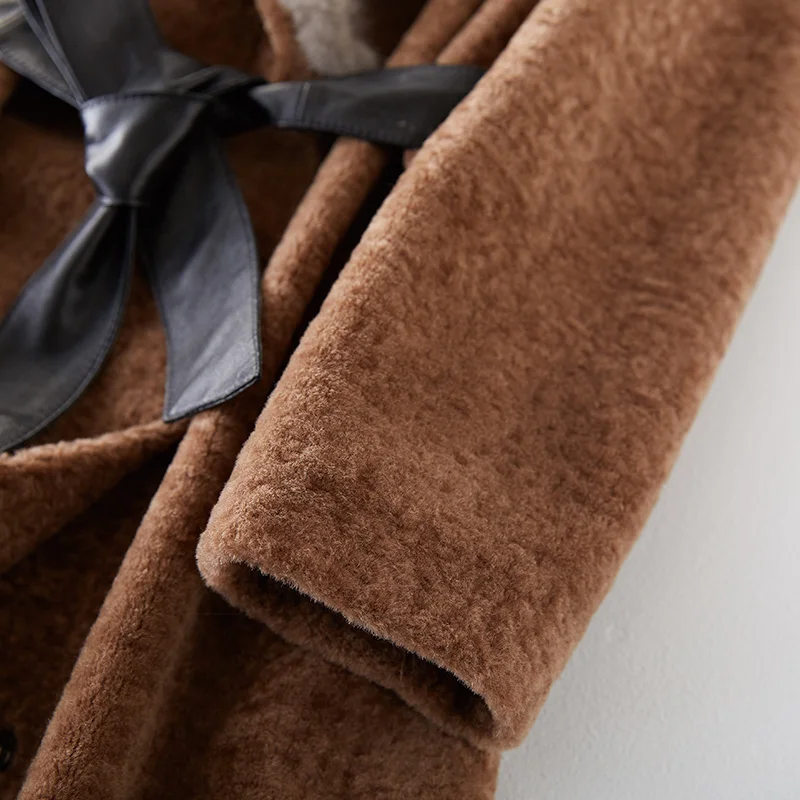 2018 новые женские зимние кожаные пальто Тонкий Мода стрижки овец внешний