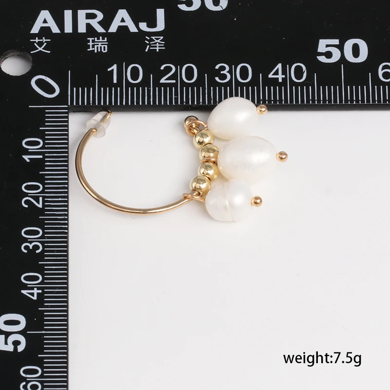 Женские серьги-кольца с жемчужинами золотистые массивные серьги в стиле бохо для