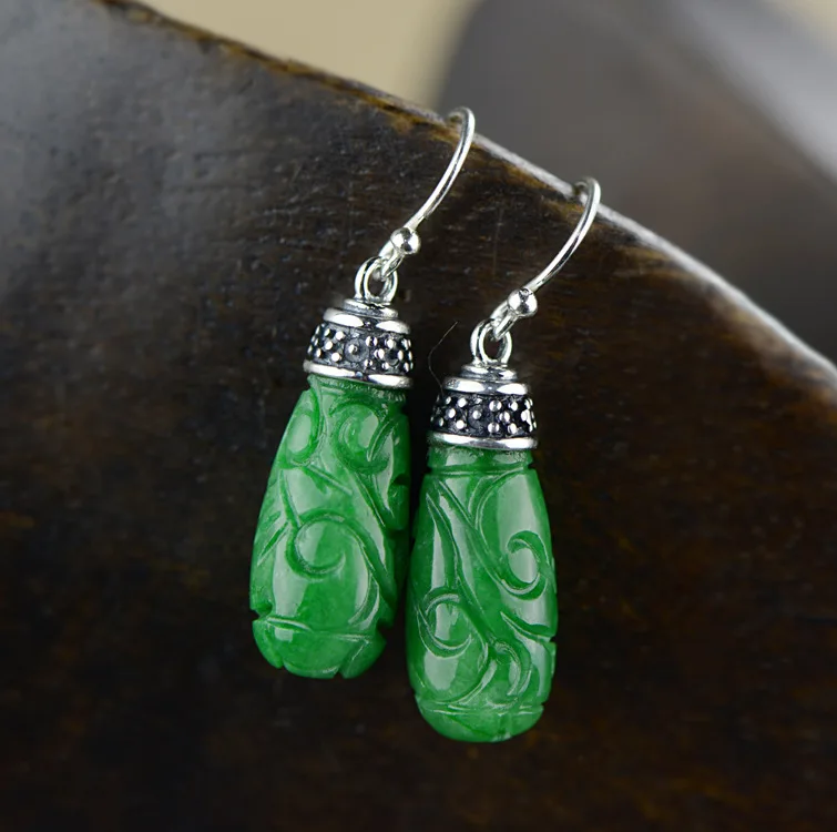 

Silver Earrings antique engraving, Thai silver inlaid iron dragon born green jade earrings, female fashion earrings