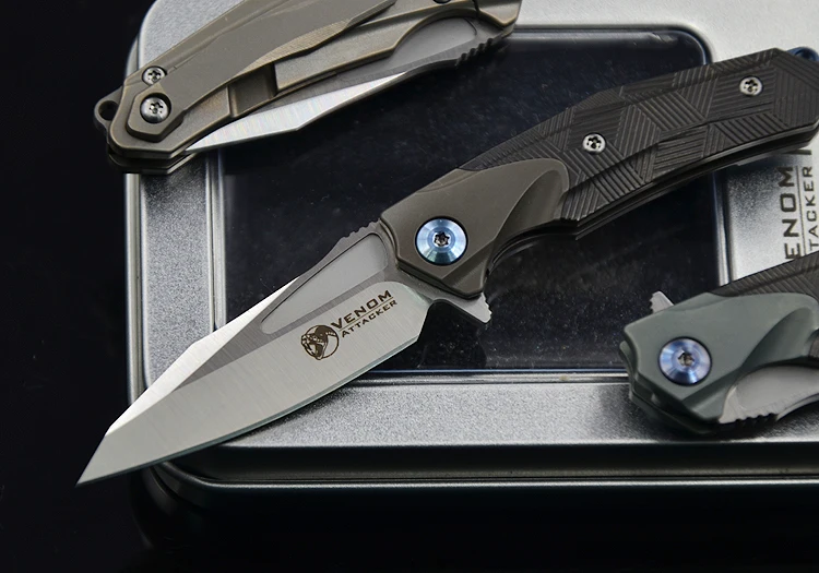 Веном мини малый атакующий нож из стали М390 с титановым сплавом, фальцетом из циркония, ключ для дам и складным инструментом для активного отдыха.