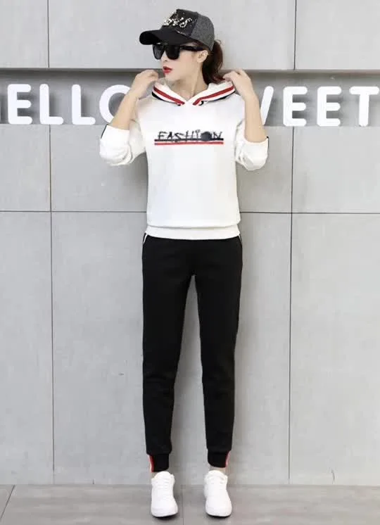 Women Autumn Sportswear New Fashion Two Pieces Set Striped Hooded Tops+Long Pants Leisure cotton sets