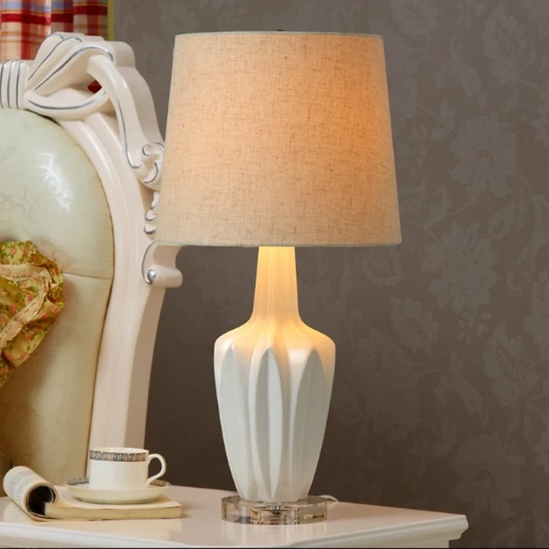 Европейская китайская керамическая льняная настольная лампа Свадебный декор