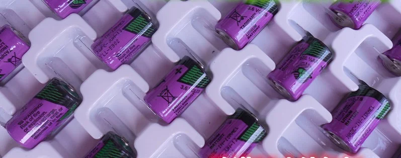 

12PCS TADIRAN ER14250 TL-5902 SL350 / 750 TL-2150 1/2AA 3.6V lithium batteries for PLC With fillet