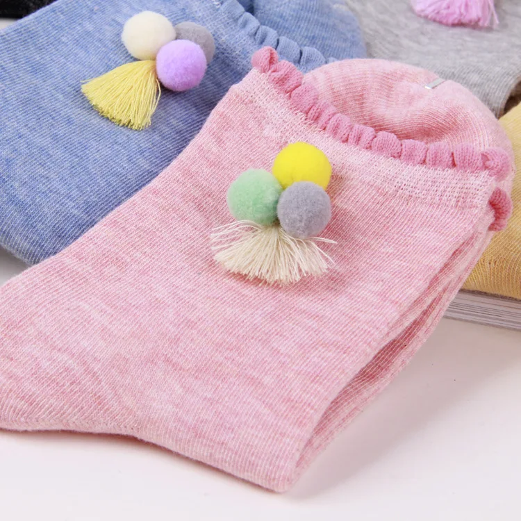 2017 Осень/Зима Новые женские носки высококачественные цветные шерстяные шарики