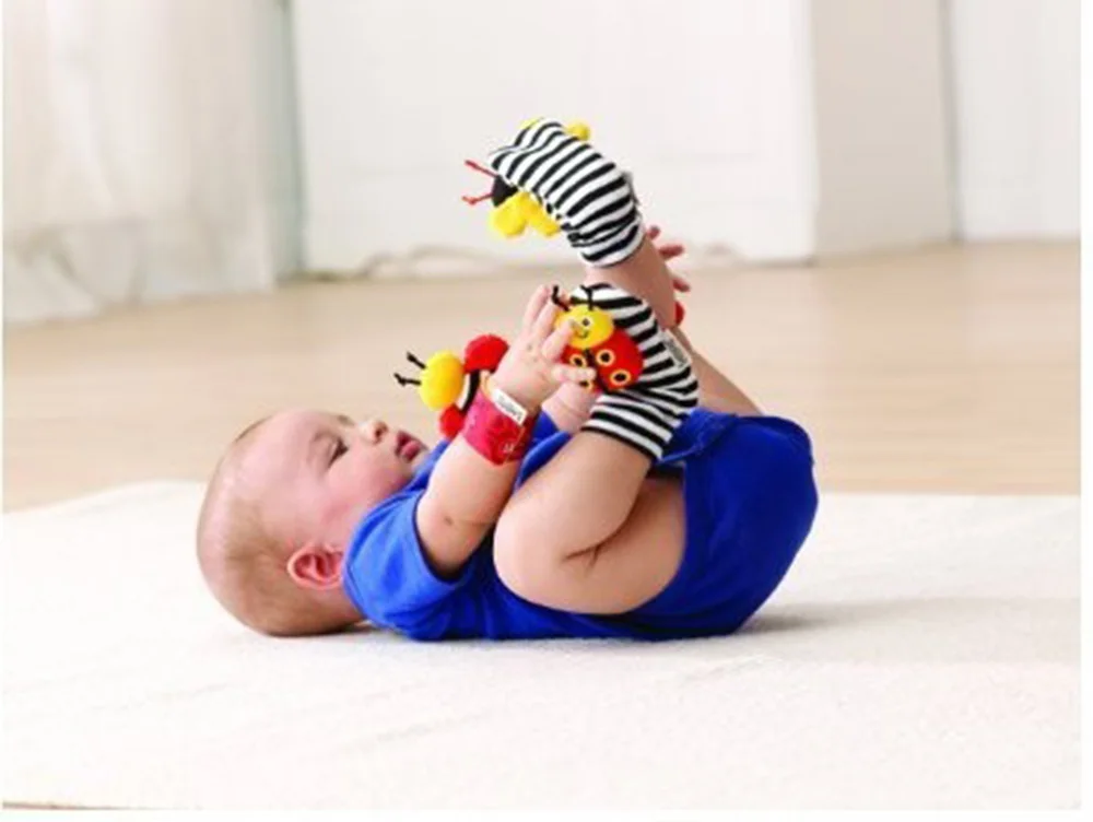 Новинка 2016 года (шт. 4 шт. = 2 талия + носки)/партия детские погремушки игрушки lamaz Garden