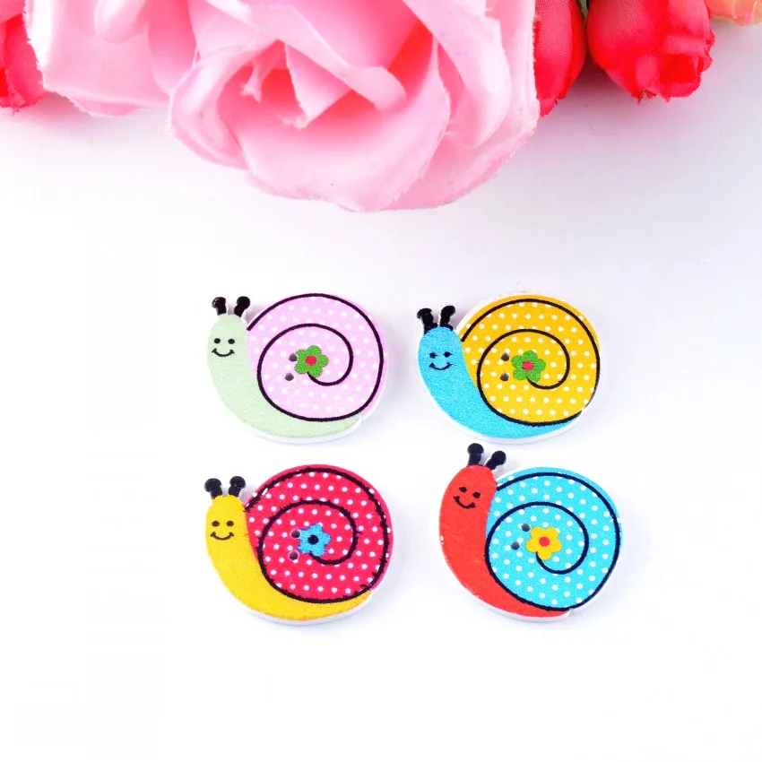 50 шт случайный смешанный милый улитка животных 2 отверстия Дерево Живопись