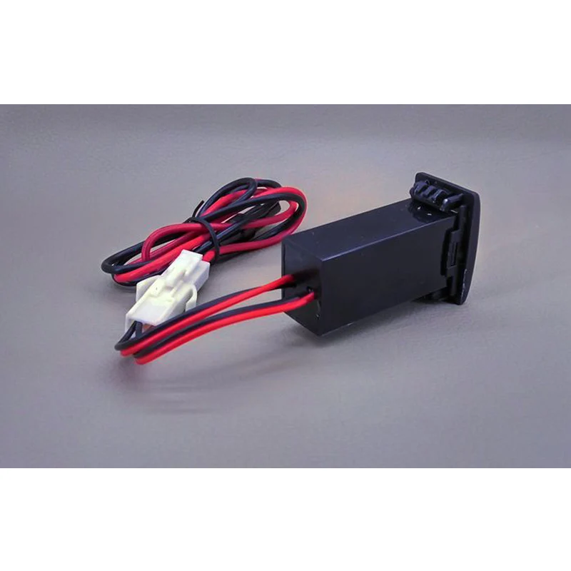USB зарядное устройство автомобиля интерфейс разъем зарядное устройство VOL. V TEM Температура Напряжение Дисплей для Suzuki/Hustler