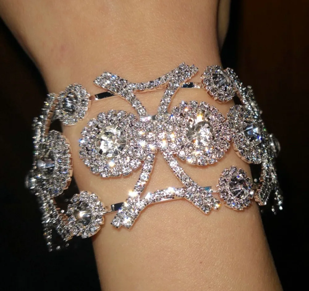 Модные волнистые браслеты для женщин серебряного цвета Стразы свадебные и