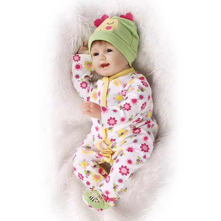 Мягкая силиконовая кукла Реборн игрушки реалистичная Коллекционная улыбка