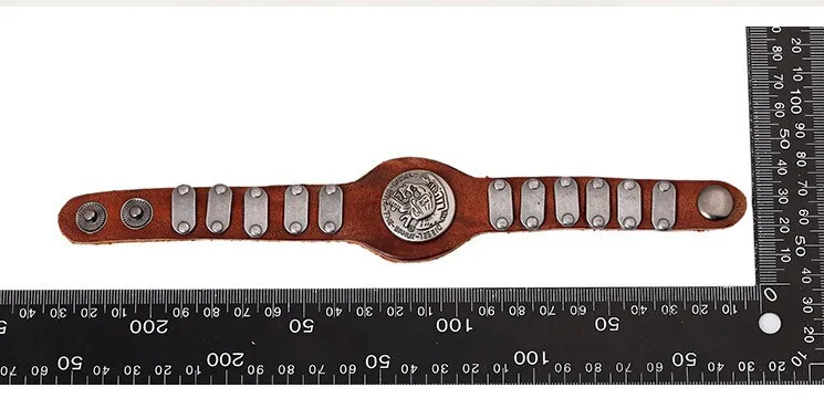 Крутой мужской браслет из воловьей кожи высококачественный металлический с