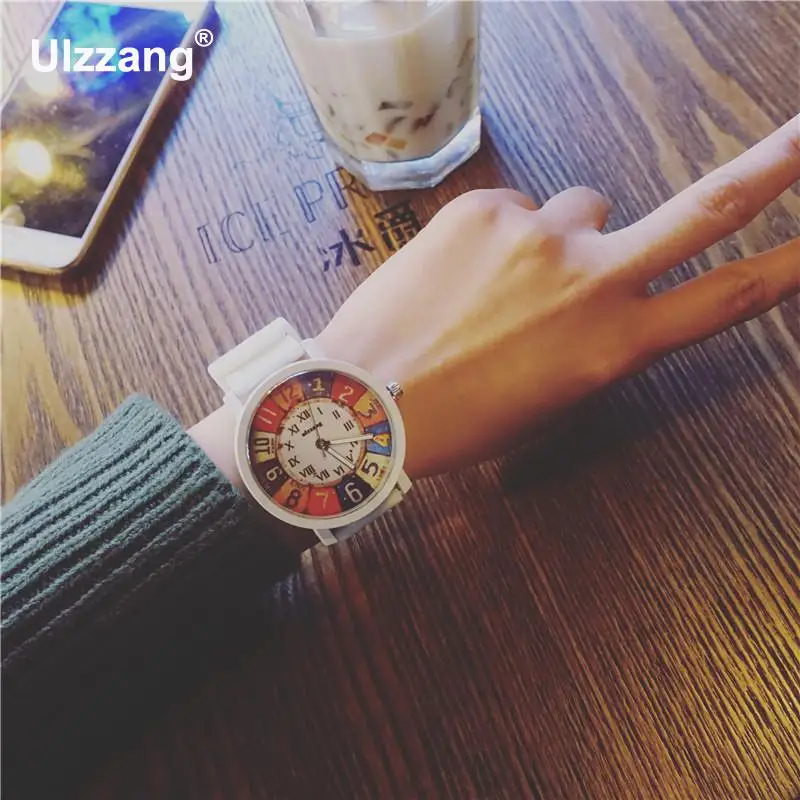 Мягкие резиновые кварцевые наручные часы 2018 с милыми фруктовыми рыбками и