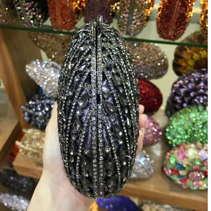 

Elegant Women black/red/pink/gold/silver Evening Bags Chain Shoulder bag Diamonds Metal Evening dress Day Clutch purse Bags