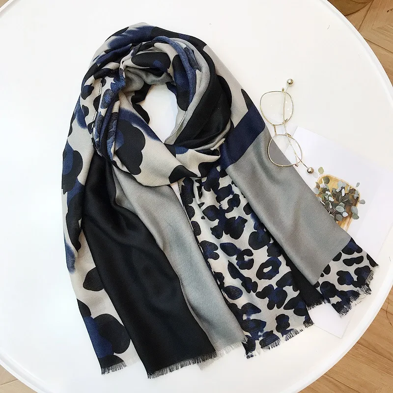 

Ladies New Fashion Leopard Patchwork Viscose Shawl Scarf Autumn Winter Muffler Headband Foulard Sjaal Wrap Hijab Snood 180*100Cm