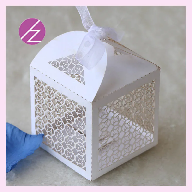 50 шт./лот Мини коробки для кексов с лазерной резкой свадебные сувениры подарочная