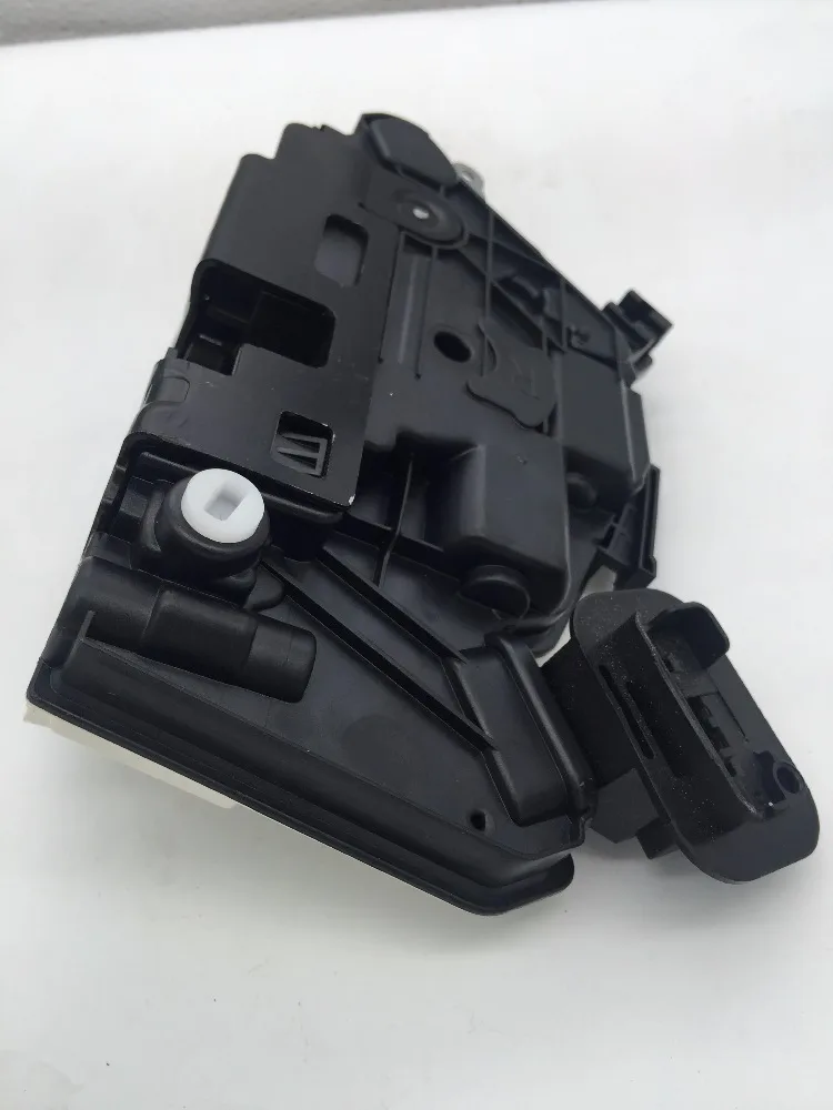 Задний левый для VW GOLF JETTA SKODA YETI (5L) SEAT ALHAMBRA (7N) LEON III (5F) ST привод защелки дверного