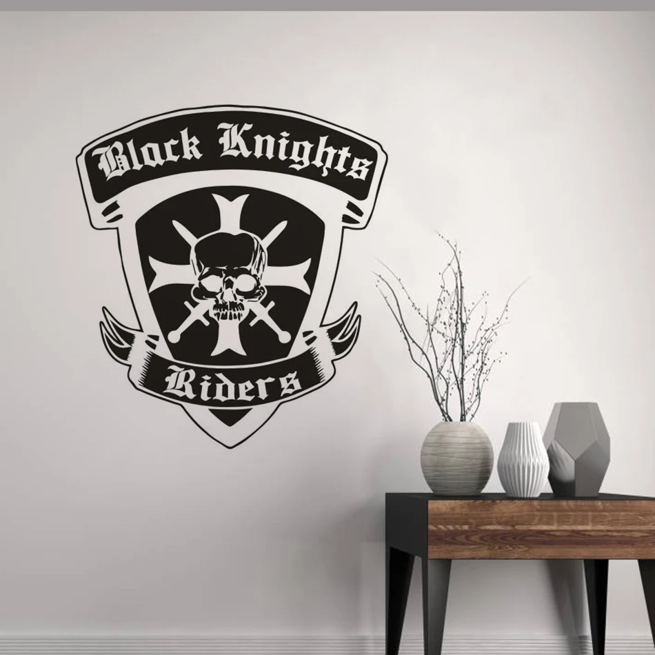 

Black Knights Vinyl Wall Mural Pirate Skull Head Design Wall Sticker Home Interior Decor Riders Removable Wall Art Decals AZ671