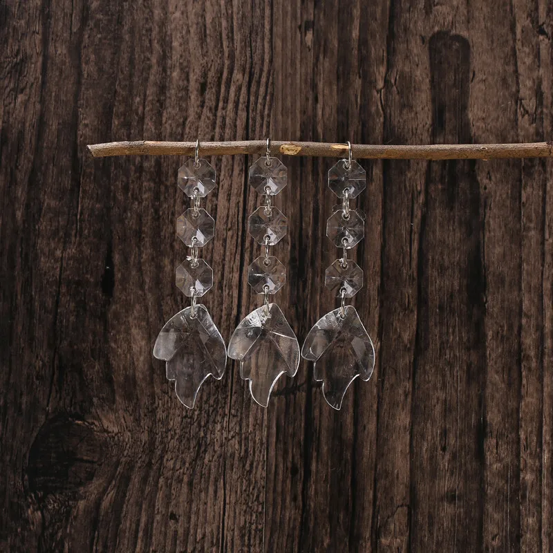 

30pcs / Lot Acrylic Crystal Beads Garland Chandelier Hanging Wedding Party Decor Supplies