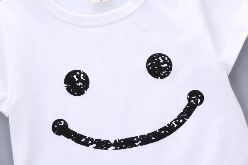 New baby suit in the summer of 2017 boys and girls smiling face coat + suspenders 2 times children clothing collection |