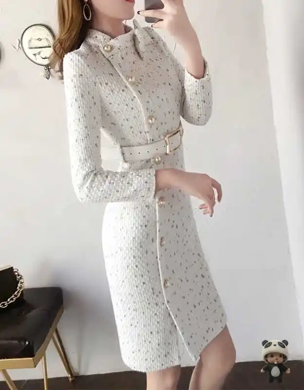 Женское твидовое платье-карандаш подиумное однобортное плотное облегающее