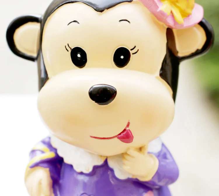 

Simple modern home living room soft decorations resin Monkey pendant doll An animal decoration cute creative