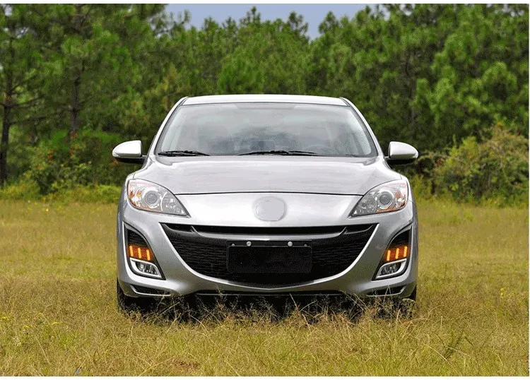 

eOsuns led drl daytime running light for Mazda 3 Axela 2010-2012 with Dynamic moving yellow turn signal and blue night light