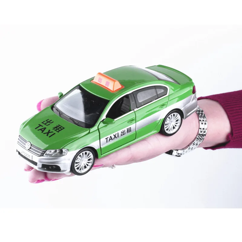 Новое поступление 1:32 литая модель игрушечного автомобиля из сплава такси тачки