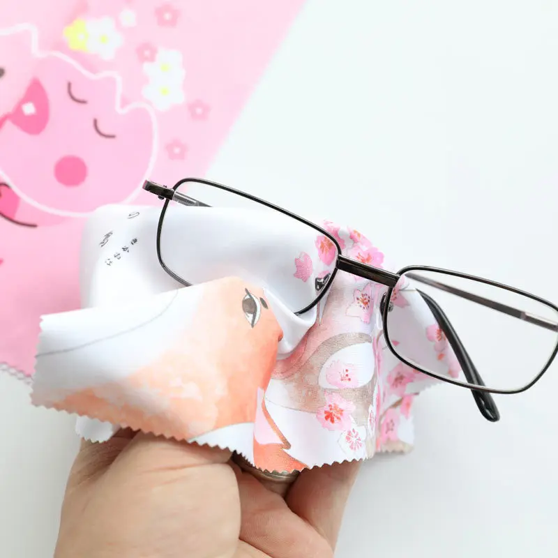 

4pcs/lot High quality Glasses Cleaner Kashima Pig 17*14cm Microfiber Glasses Cleaning Cloth For Lens Phone Screen Cleaning Wipes