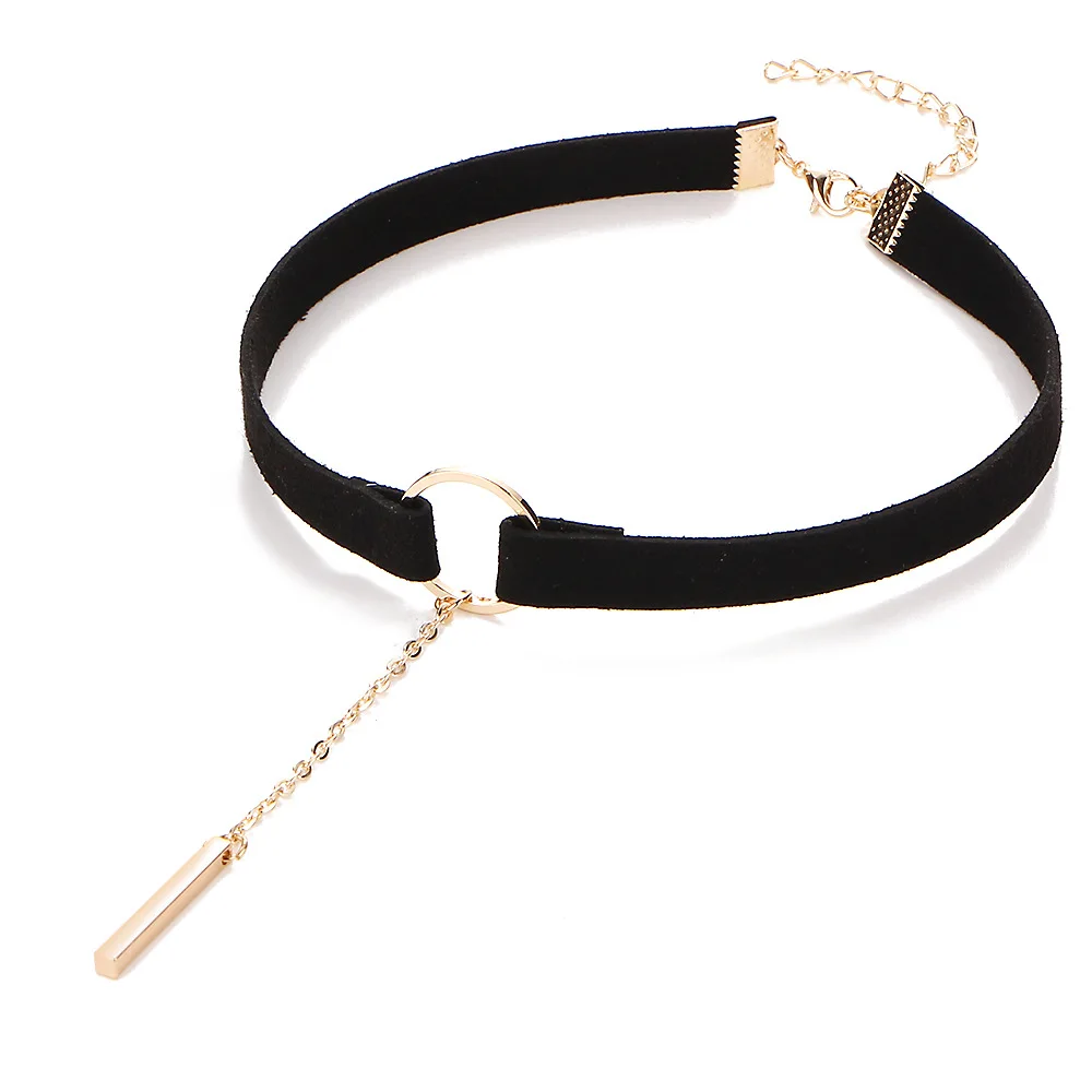 Черное кожаное ожерелье чокер женское с кисточкой бархатная цепочка серебряная