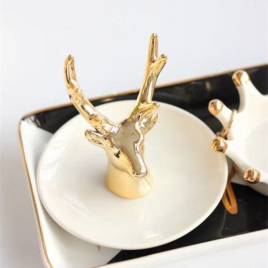 Хорошее качество слоновой кости белая керамическая пластина золотые рога/голова