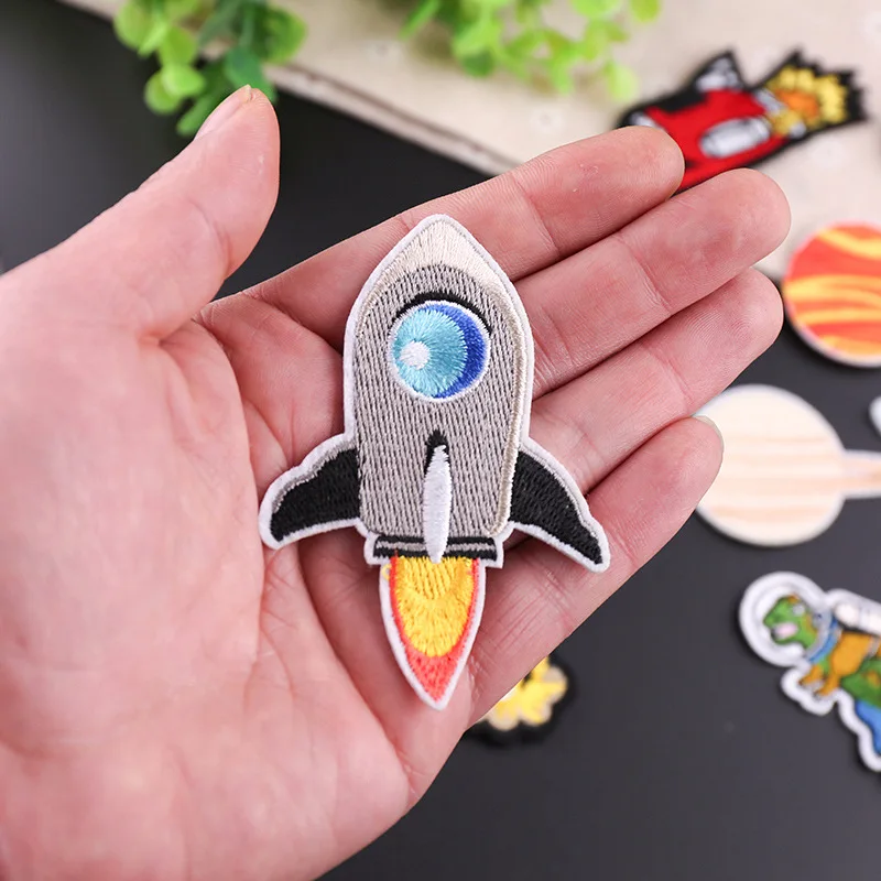 29 Железные нашивки для одежды рюкзак Diy аппликация вышитая звезда планета нашивка с космонавтом наклейки украшения - Цвет: 29