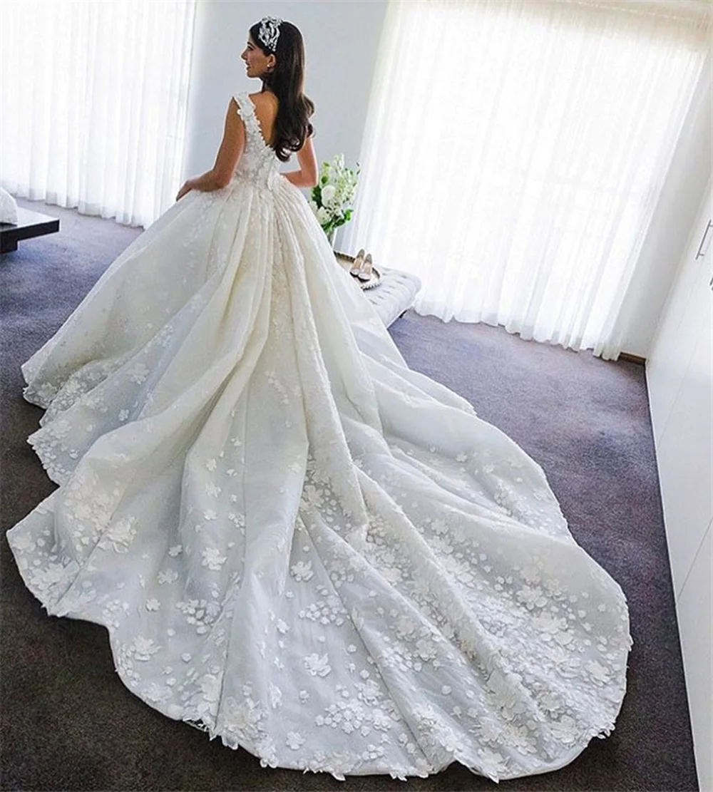 Роскошная аппликация бальное платье пышная Аппликация из бисера роскошное с