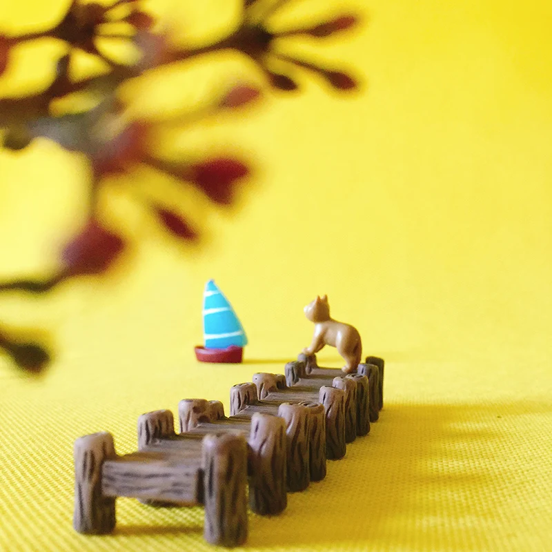

1pcs mini trestle bridge/miniatures/lovely cute/fairy garden gnome/moss terrarium decor/bonsai/diy doll house supplies/model/toy