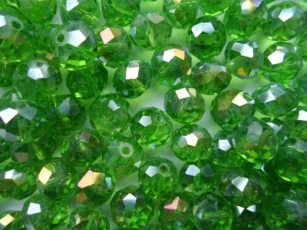 Оптовая продажа с фабрики ювелирных изделий 10 мм Зеленые хрустальные плоские