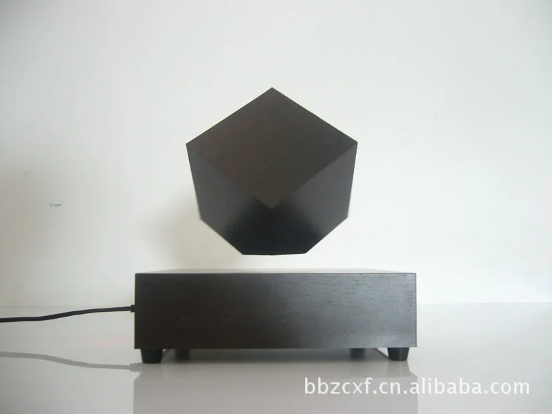 Maglev advertising display manufacturers to produce new gifts crafts business strange mixed batch |